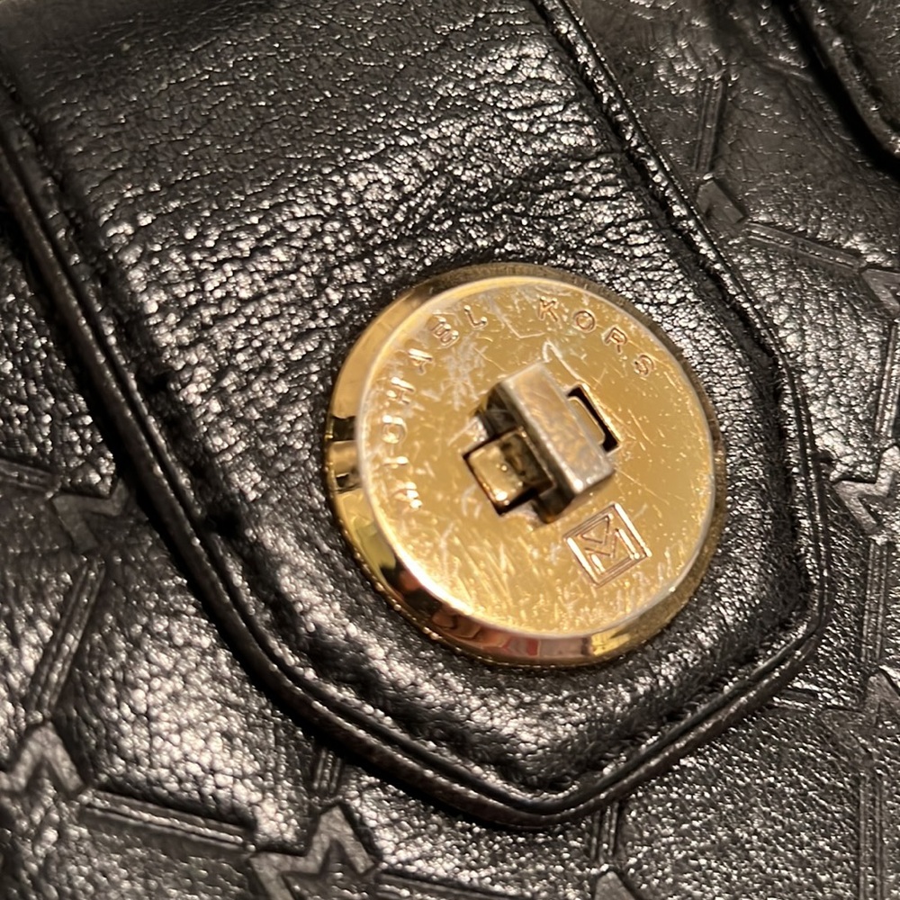 Michael Kors vintage black leather shoulder bag with “m” logo print. Well worn. - Picture 5 of 11
